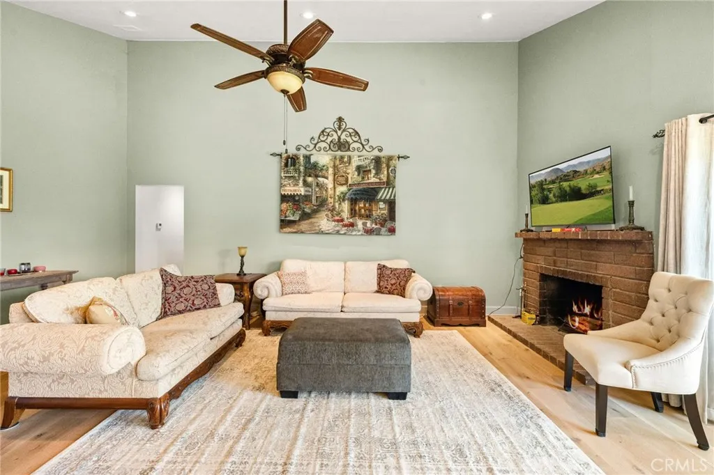 30701 Del Rey Road, Temecula, California 92591 home-pic-9