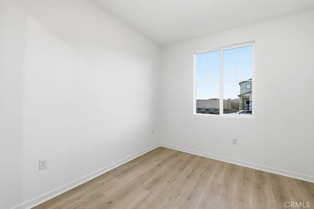 33226 Damask Lane, French Valley, California 92596 home-pic-6