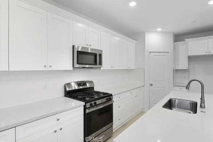33226 Damask Lane - Ready Now!