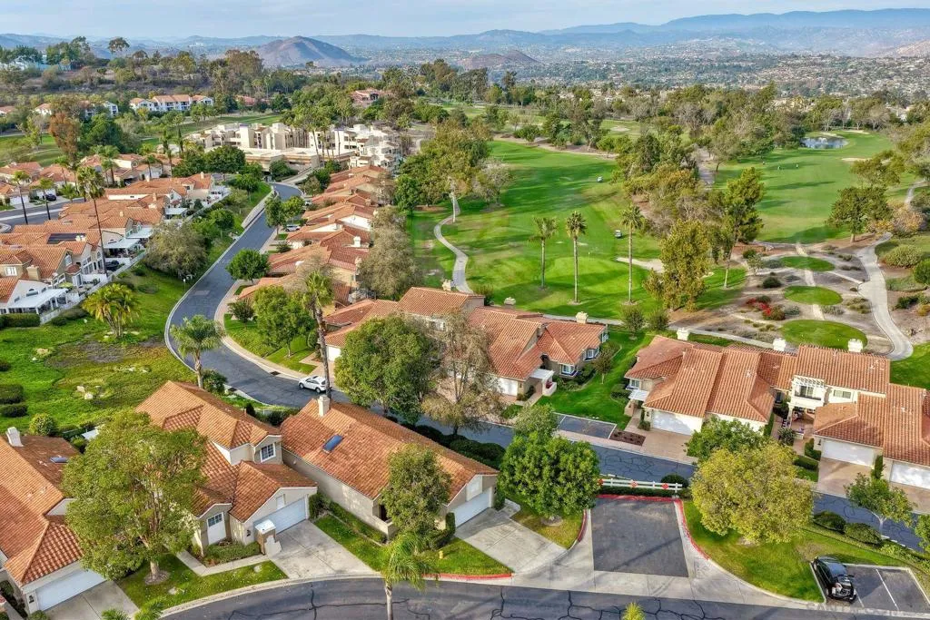 15638 Royal Crown Row, San Diego, California 92128 home-pic-27
