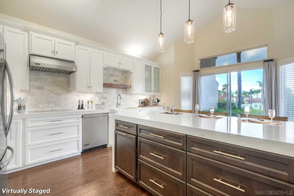 15638 Royal Crown Row, San Diego, California 92128 home-pic-12