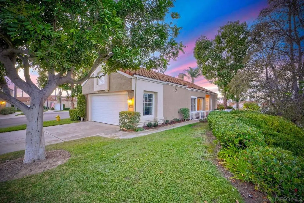15638 Royal Crown Row, San Diego, California 92128 home-pic-2