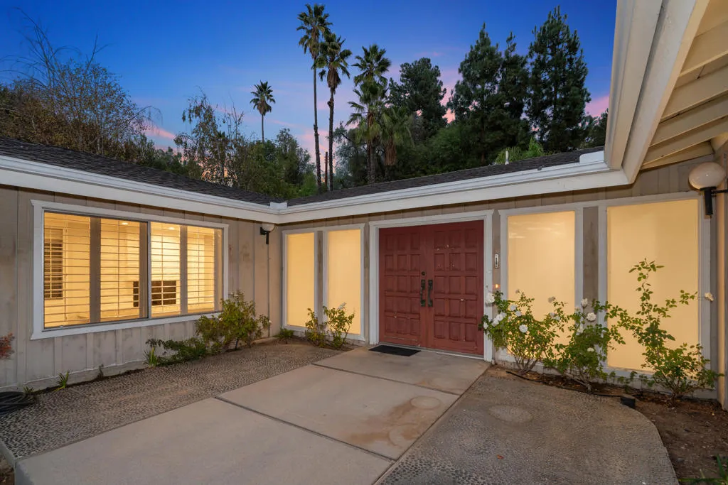 16445 Garvin Drive, Encino, California 91436 home-pic-41