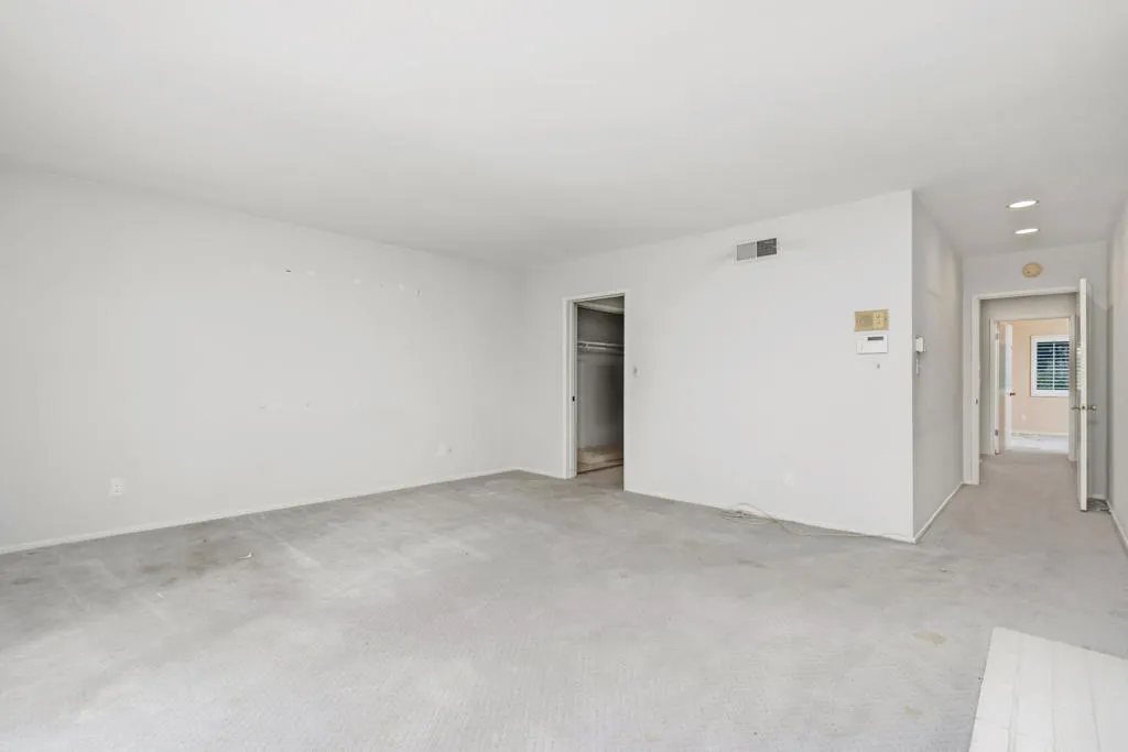 16445 Garvin Drive, Encino, California 91436 home-pic-25