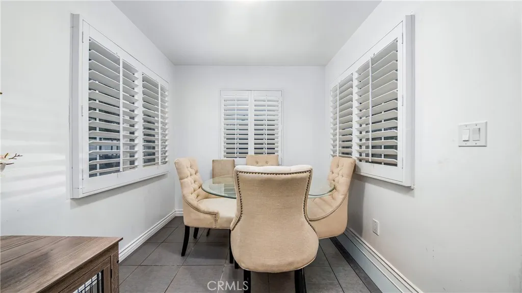 15852 Index Street, Granada Hills, California 91344 home-pic-9