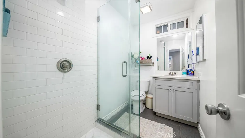 15852 Index Street, Granada Hills, California 91344 home-pic-13
