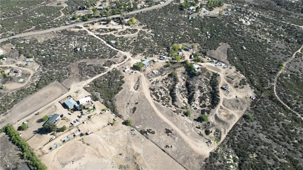 31111 Red Mountain, Hemet, California 92544 home-pic-3