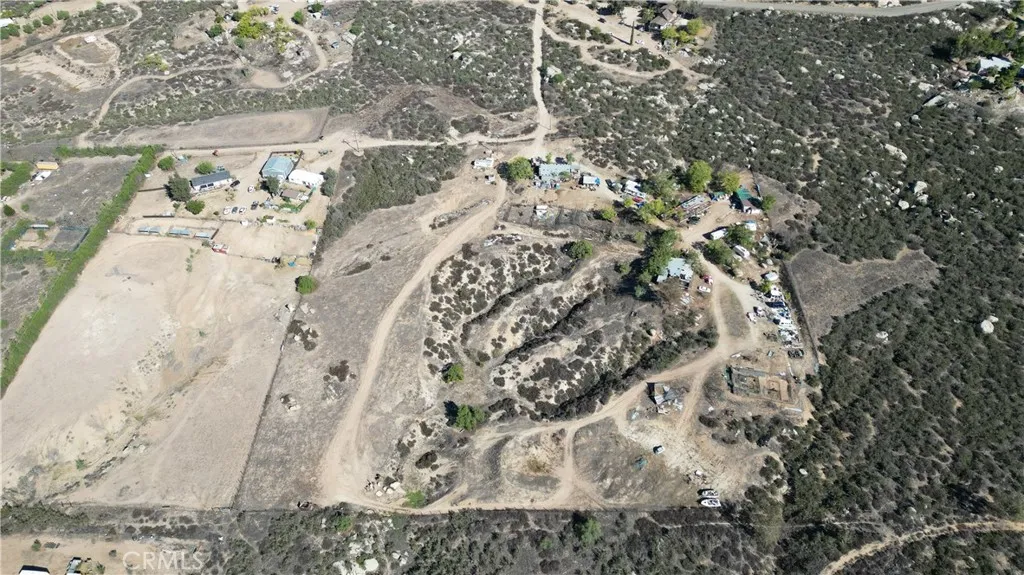31111 Red Mountain, Hemet, California 92544 home-pic-2