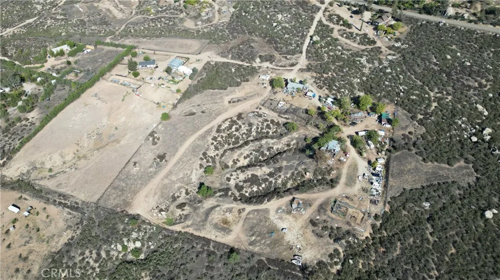 31111 Red Mountain, Hemet, California 92544 home-pic-1