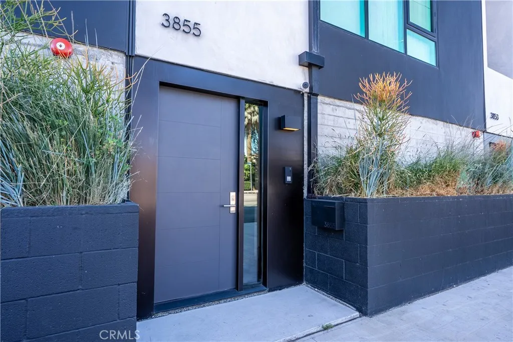 3855 S Centinela, Los Angeles, California 90066 home-pic-44