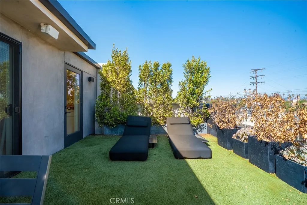 3855 S Centinela, Los Angeles, California 90066 home-pic-43