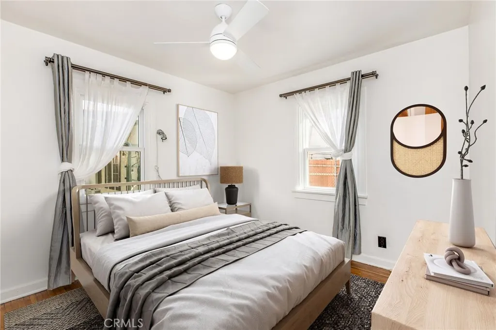 1323 5th Street, Glendale, California 91201 home-pic-15