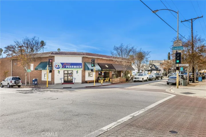 1323 5th Street, Glendale, California 91201