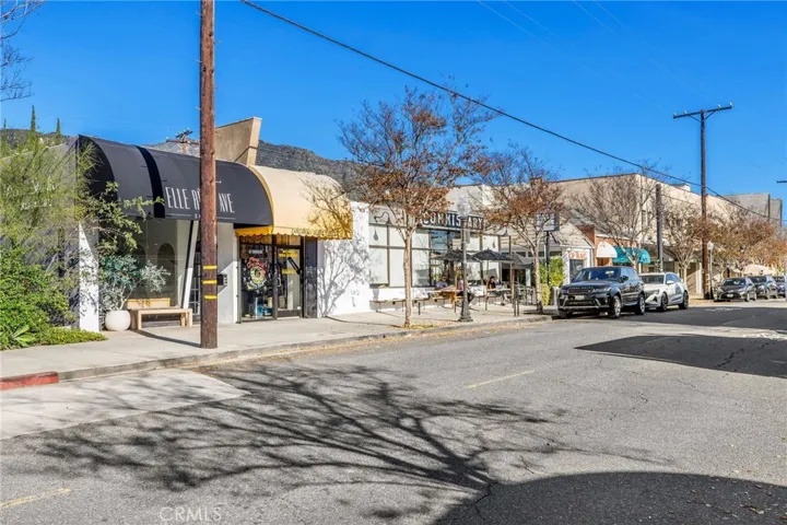 1323 5th Street, Glendale, California 91201