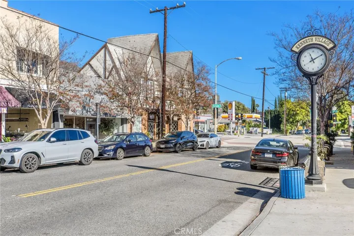 1323 5th Street, Glendale, California 91201