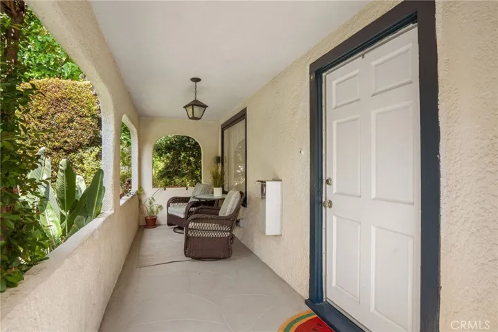 1323 5th Street, Glendale, California 91201