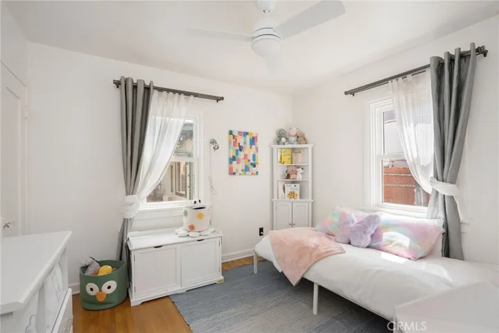 1323 5th Street, Glendale, California 91201