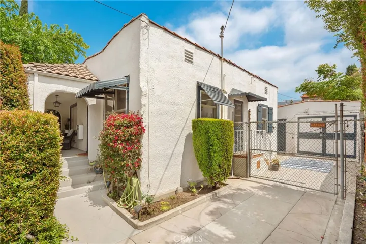 1323 5th Street, Glendale, California 91201