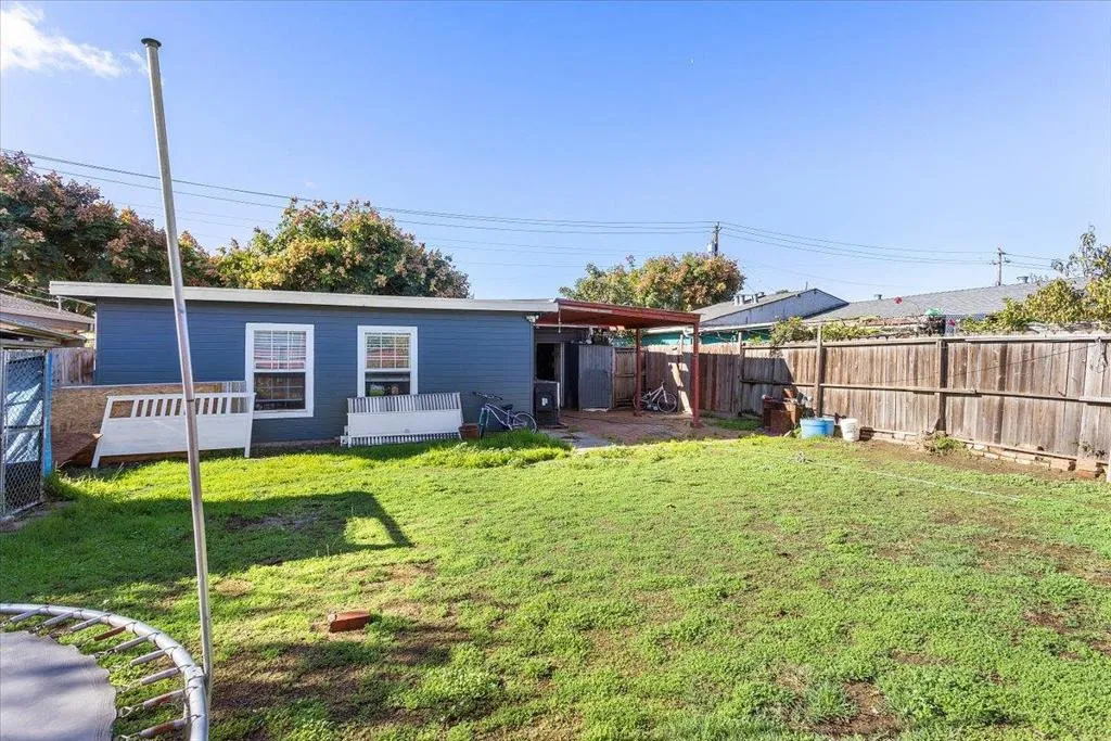 33834 9th Street, Union City, California 94587 home-pic-27