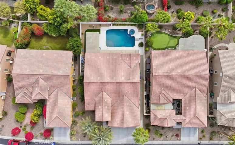 Large 2,230 s.f. Single-Story Home with a Big 7,405 s.f. Lot!