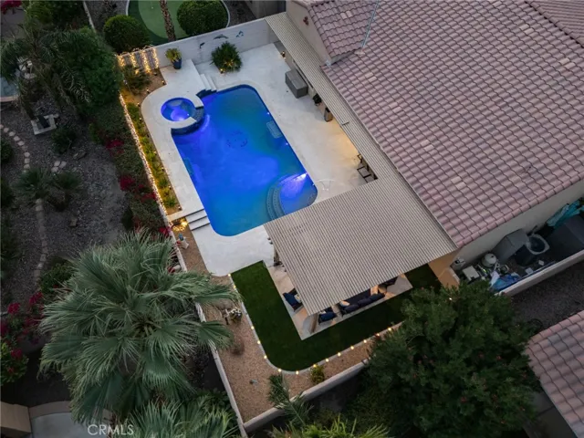 Brand New Salt-Water Pool and Spa, Travertine Deck & Landscape