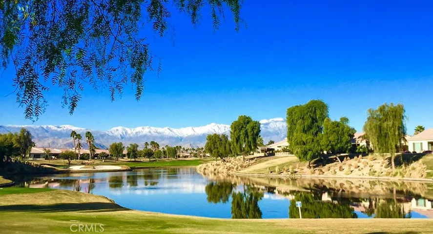Community Golf Courses and Lakes