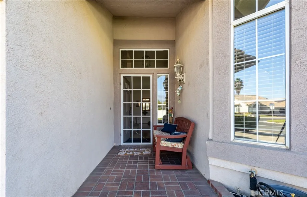 5130 Savannah Drive, Banning, California 92220 home-pic-3