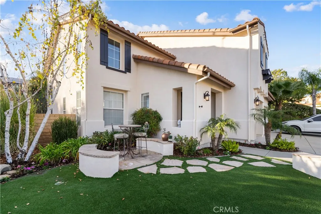 26726 Wyatt Lane, Stevenson Ranch, California 91381 home-pic-5