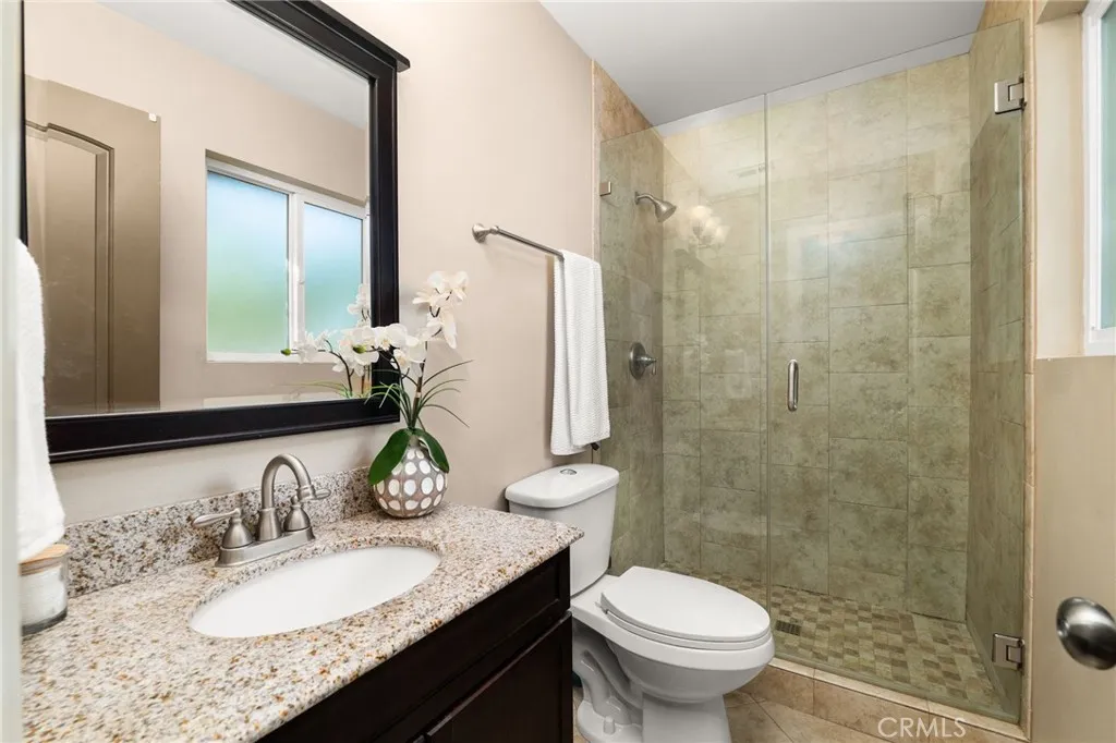 10696 Lilac, Loma Linda, California 92354 home-pic-16