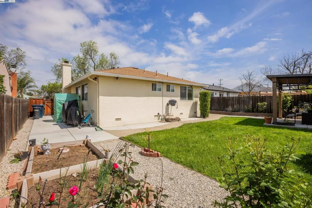 955 Ventura Ave, Livermore, California 94551 home-pic-29