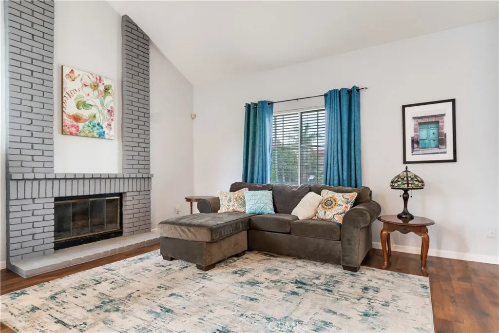 1617 Waterford, Redlands, California 92374 home-pic-3
