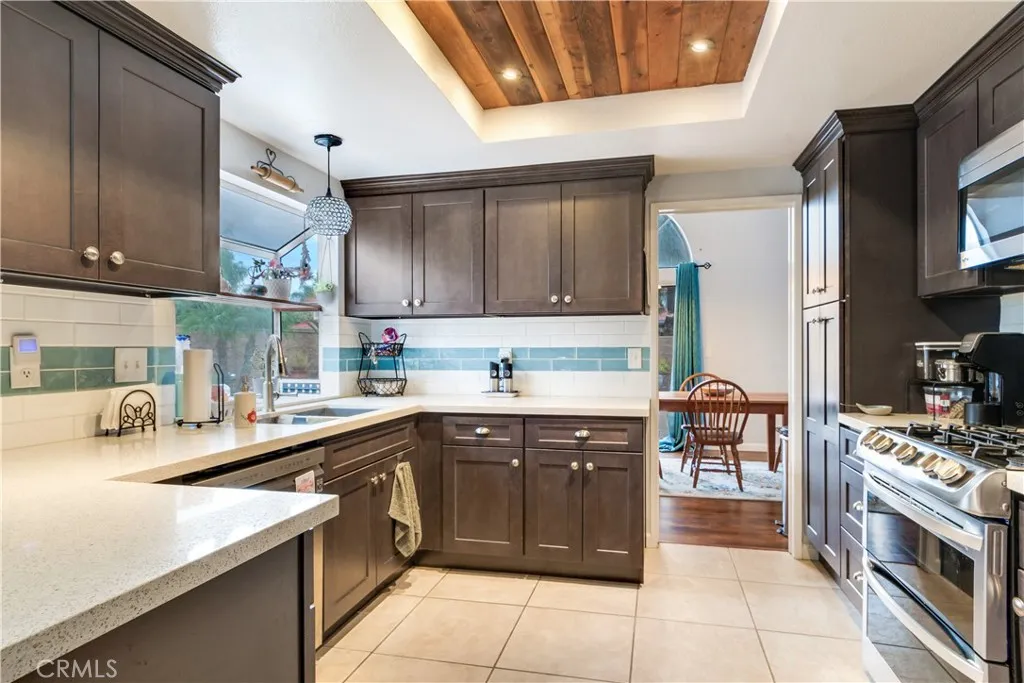 1617 Waterford, Redlands, California 92374 home-pic-5