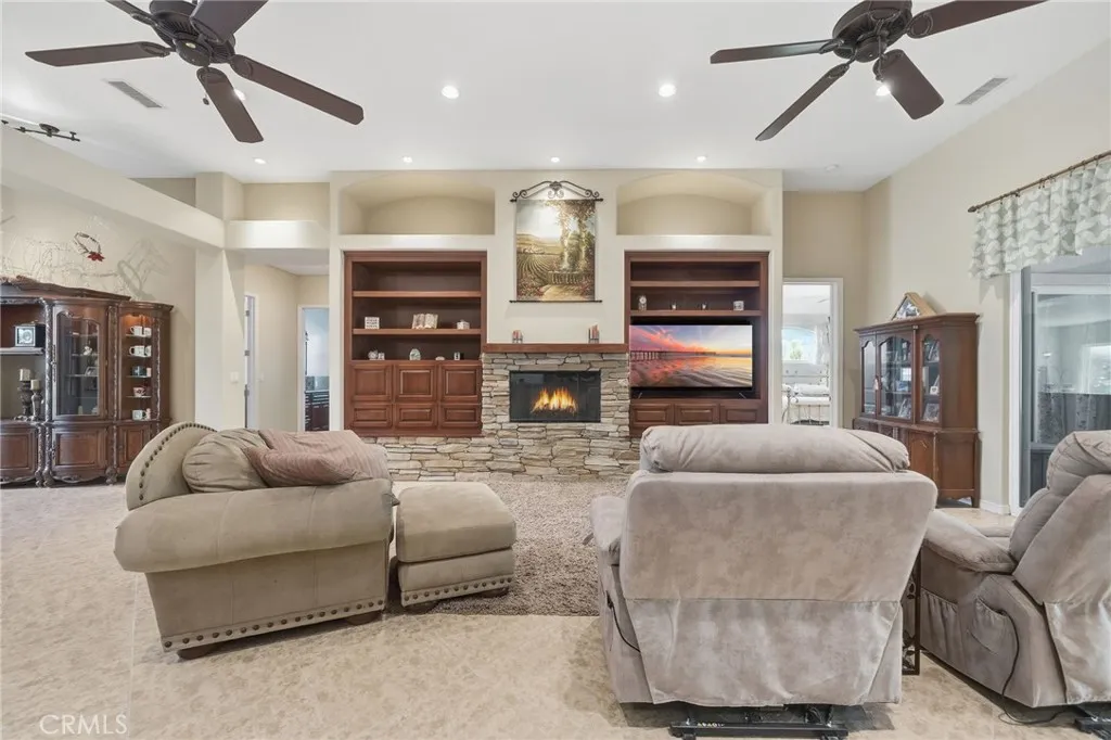 27951 Patti, Menifee, California 92585 home-pic-11