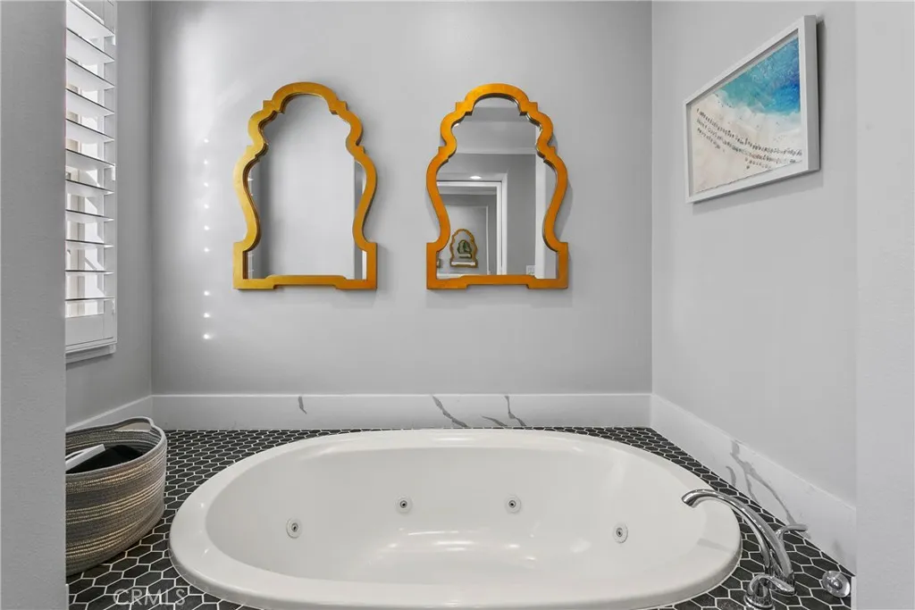 10885 Silverado Ter, Tustin, California 92782 home-pic-45