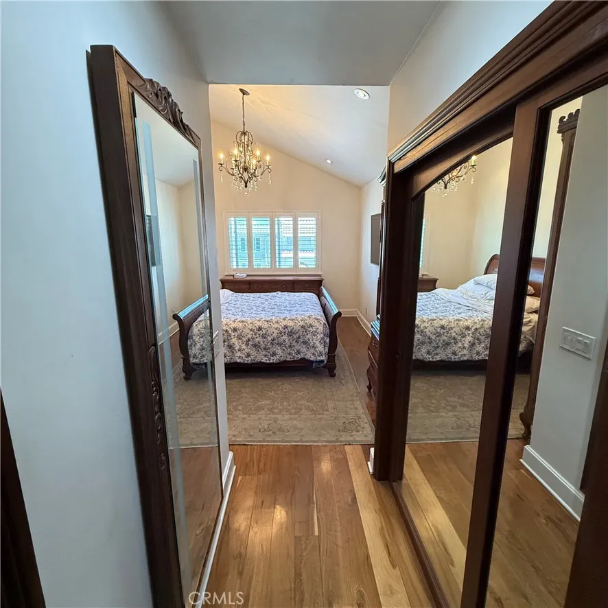 25225 Avenida Dorena, Newhall, California 91321 home-pic-26