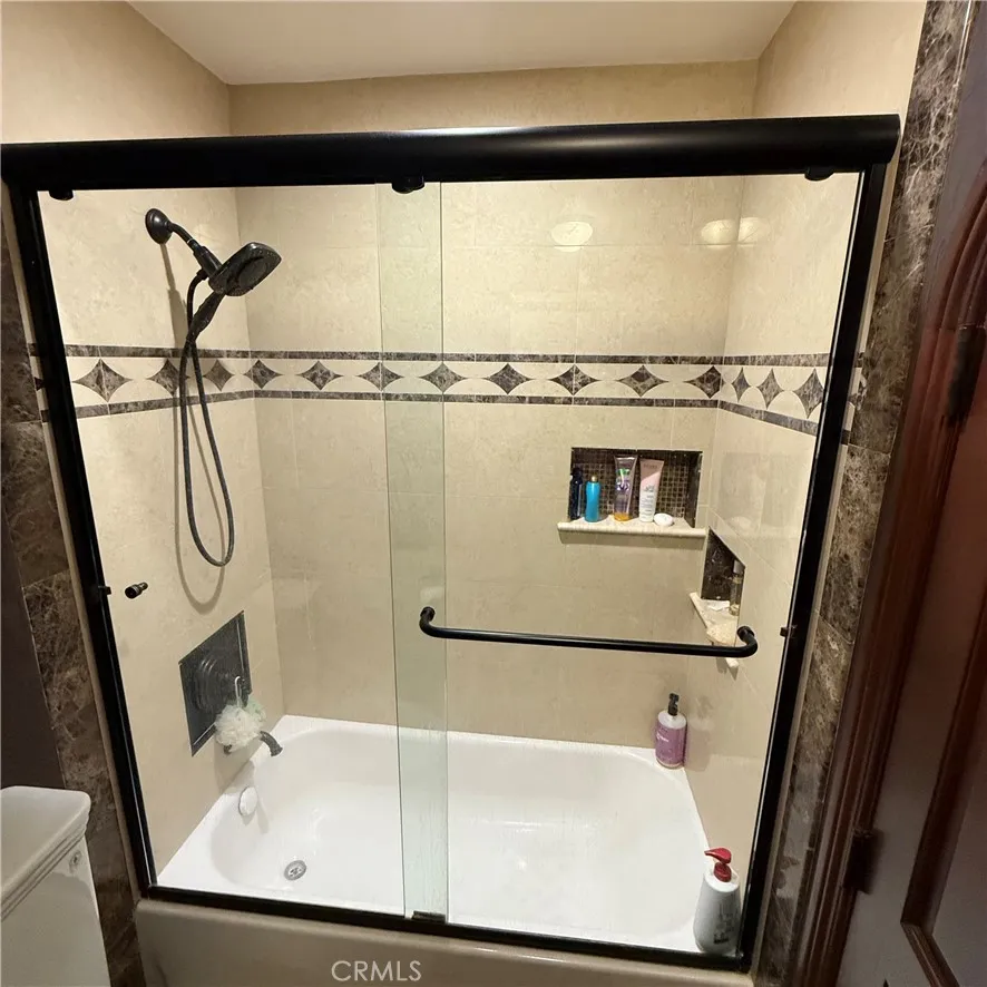 25225 Avenida Dorena, Newhall, California 91321 home-pic-22