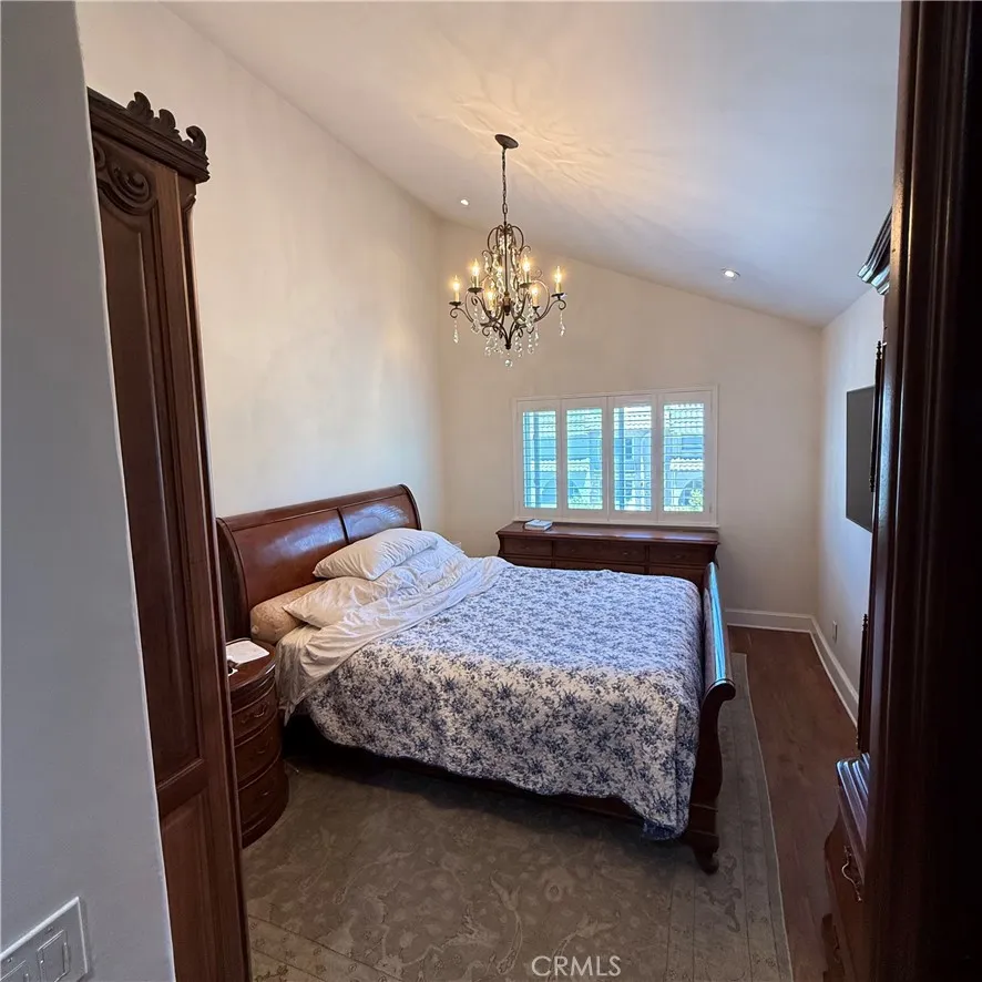 25225 Avenida Dorena, Newhall, California 91321 home-pic-27