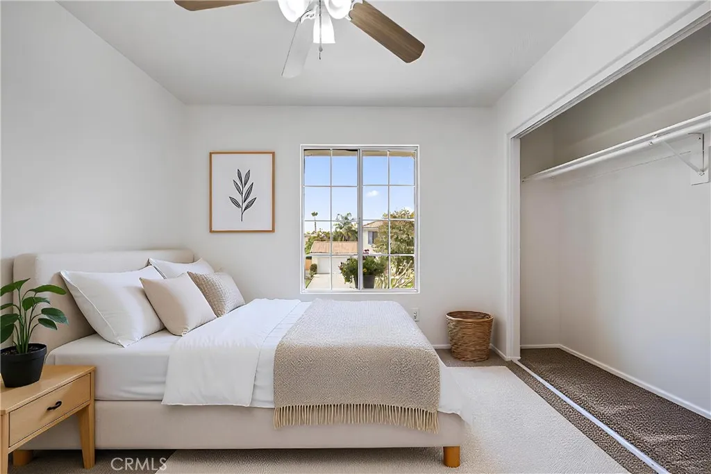 236 E Manchester Lane, San Bernardino, California 92408 home-pic-10