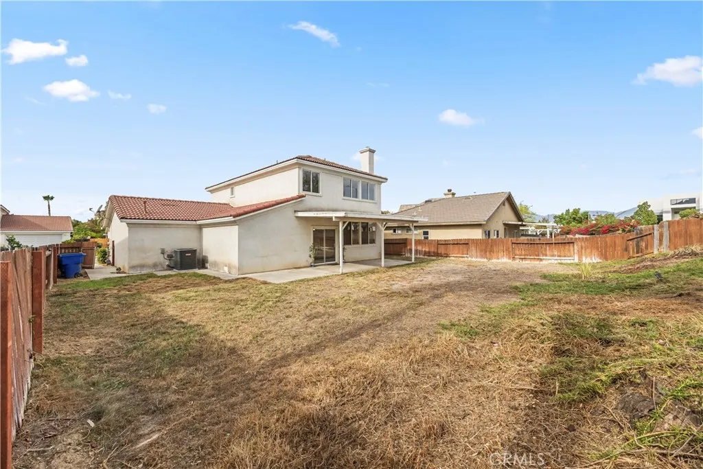236 E Manchester Lane, San Bernardino, California 92408 home-pic-14