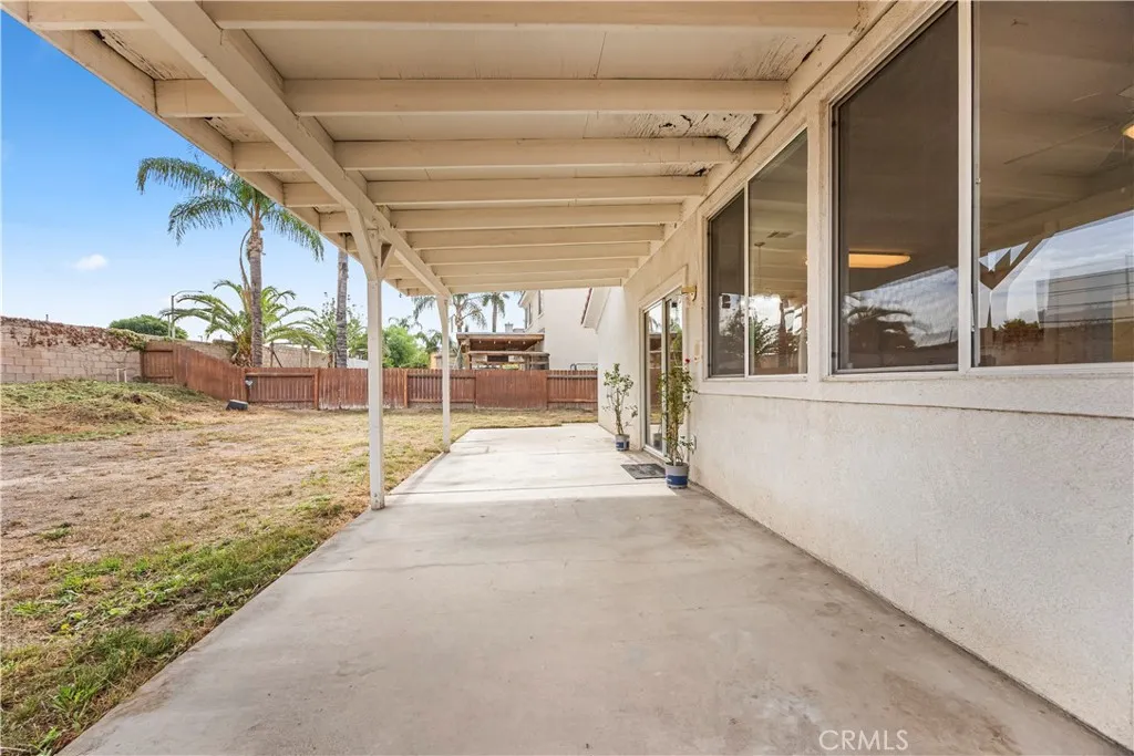 236 E Manchester Lane, San Bernardino, California 92408 home-pic-13