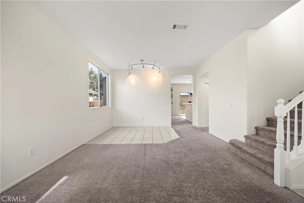 236 E Manchester Lane, San Bernardino, California 92408 home-pic-18