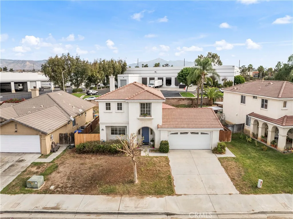 236 E Manchester Lane, San Bernardino, California 92408 home-pic-15