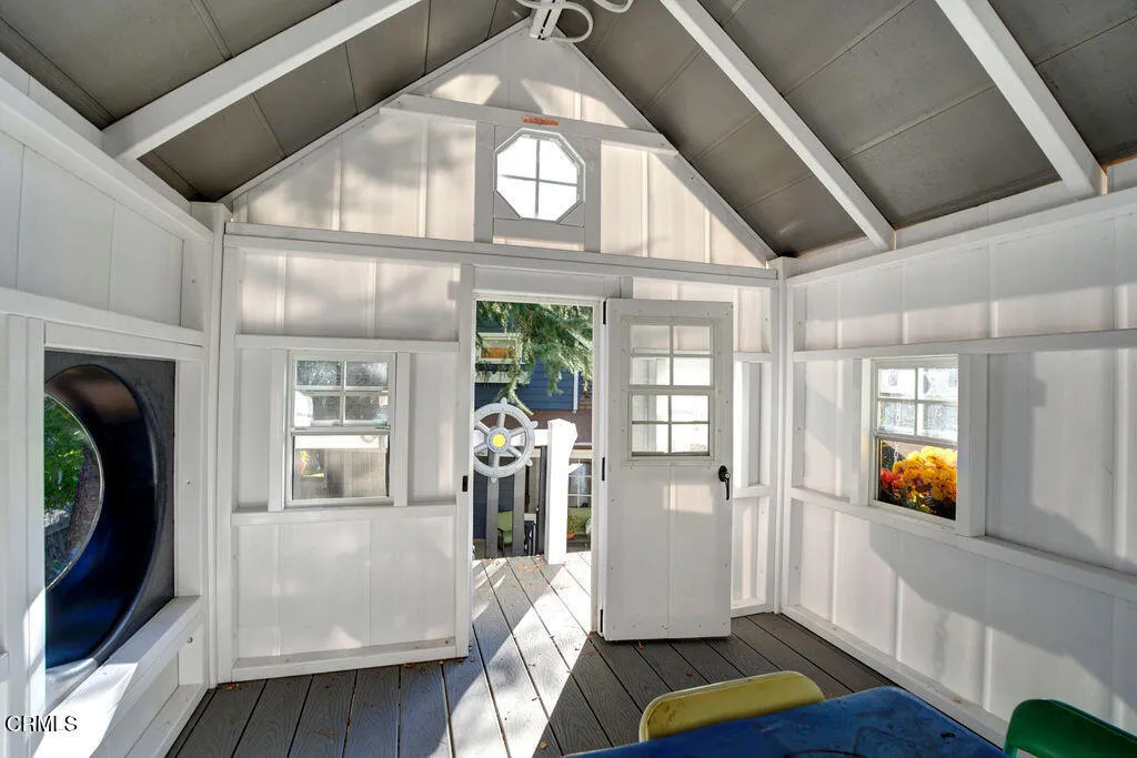 3500 Fairchild Street, La Crescenta, California 91214 home-pic-36