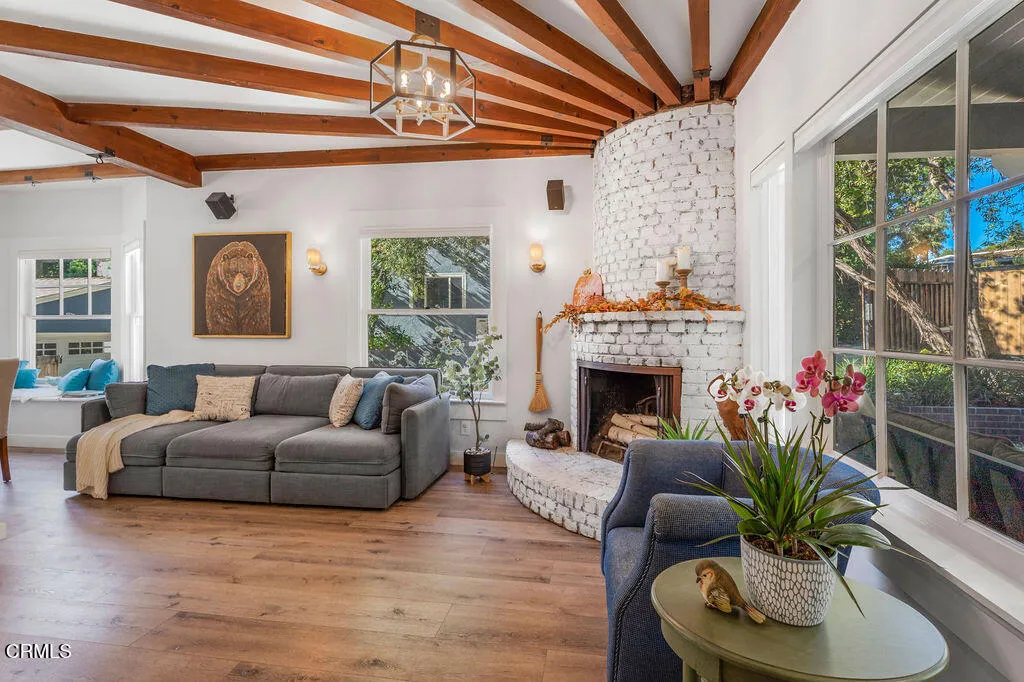 3500 Fairchild Street, La Crescenta, California 91214 home-pic-6