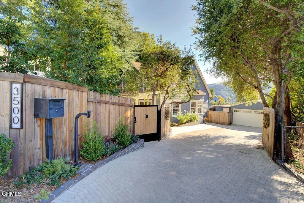 3500 Fairchild Street, La Crescenta, California 91214 home-pic-25