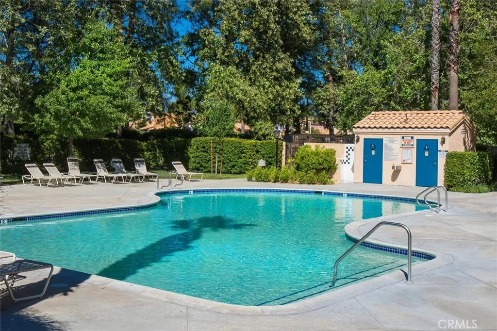 25126 Steinbeck Avenue D, Stevenson Ranch, California 91381 home-pic-16