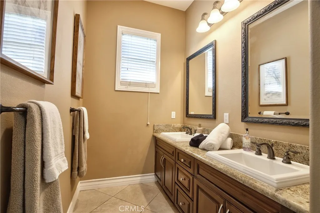 44195 Via Horca, Temecula, California 92590 home-pic-33