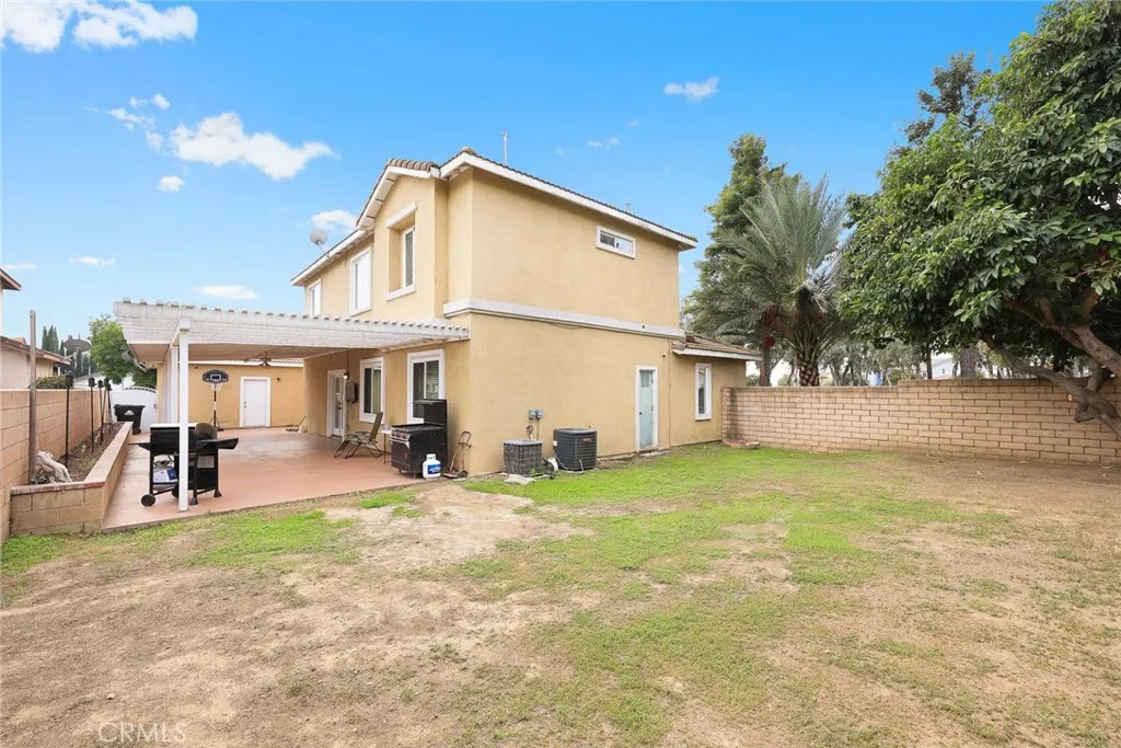 125 E Saint Andrews, Ontario, California 91761 home-pic-41