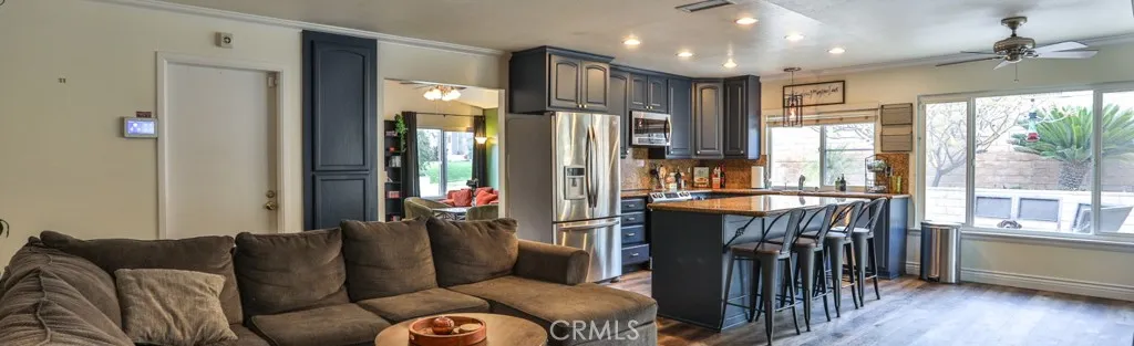 1476 Fernando, Upland, California 91786 home-pic-10