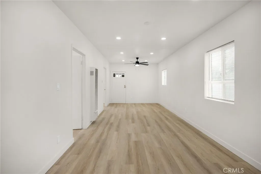 1257 E 51st, Los Angeles, California 90011 home-pic-9